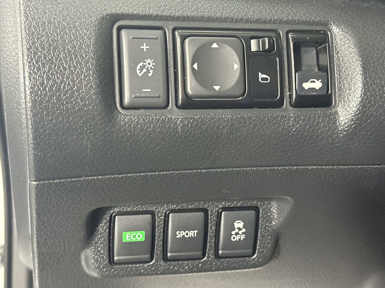 Used 2017 Nissan Sentra SV image 22