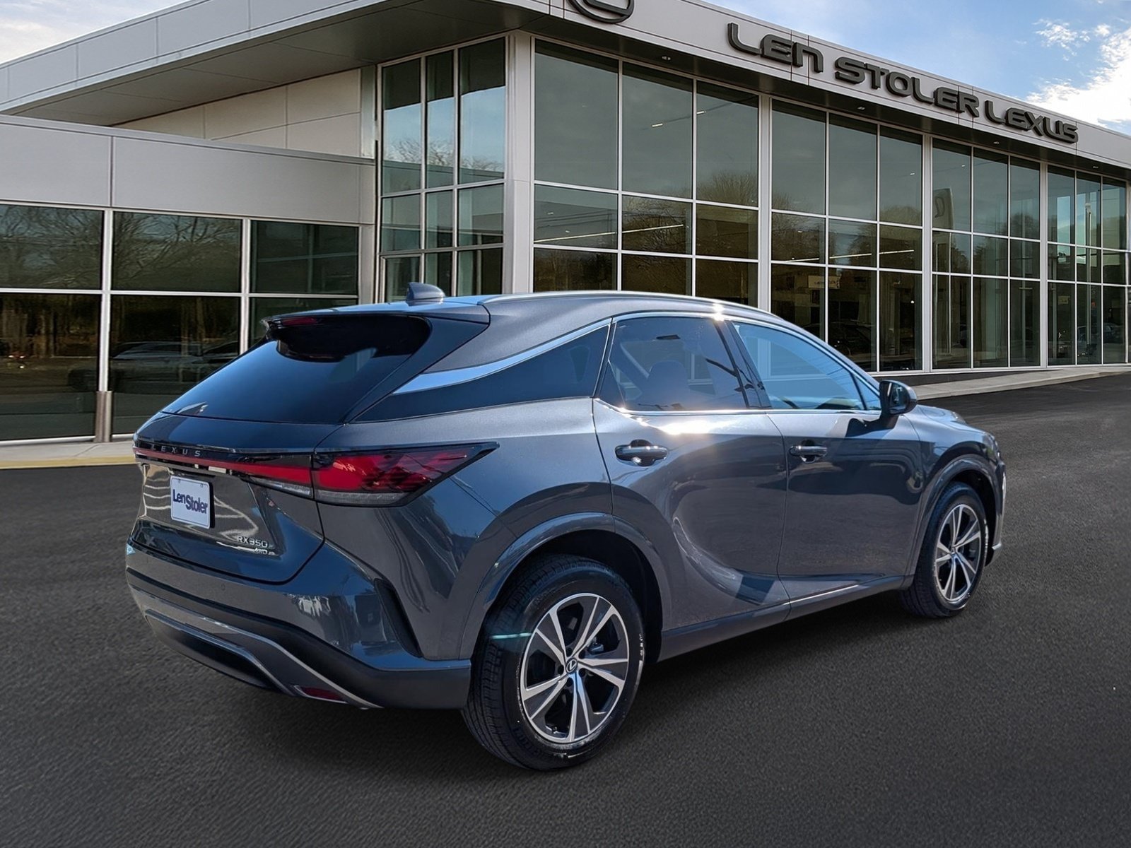 Used 2025 Lexus RX 350 Premium AWD/4WD image 3