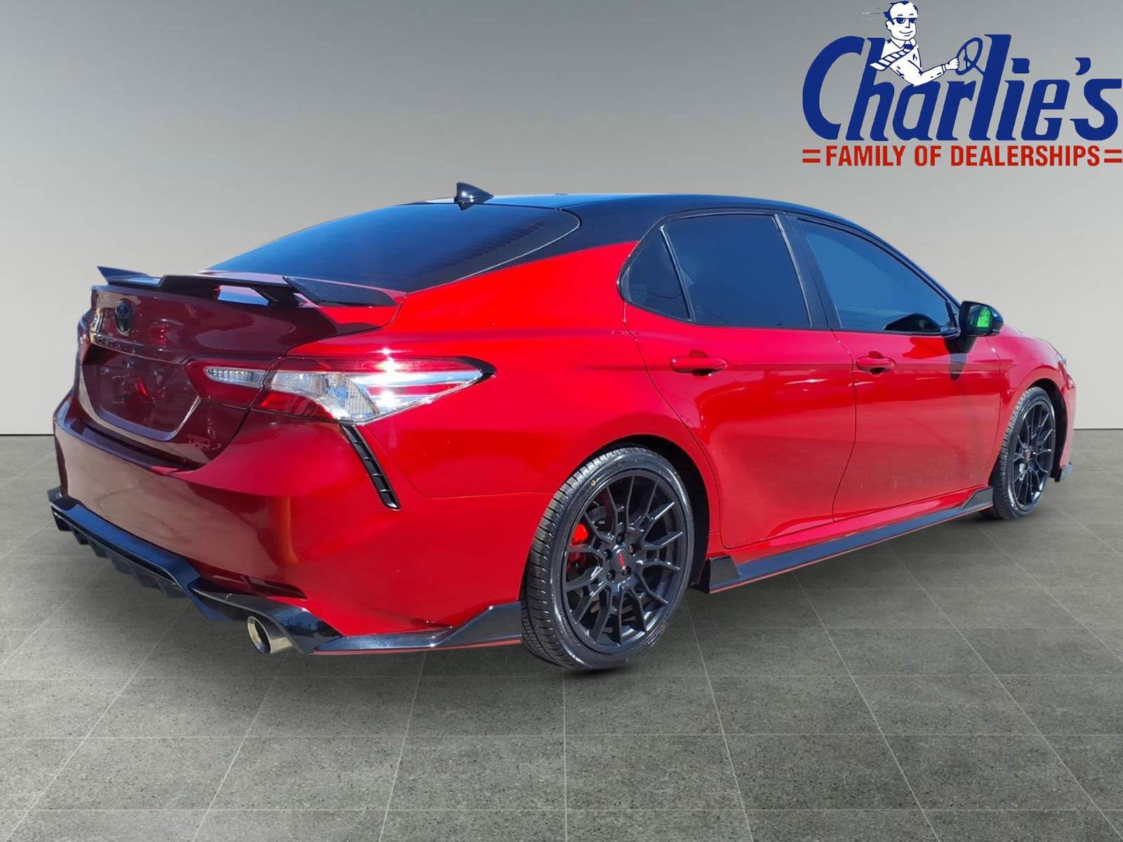 Used 2020 Toyota Camry TRD FWD image 4