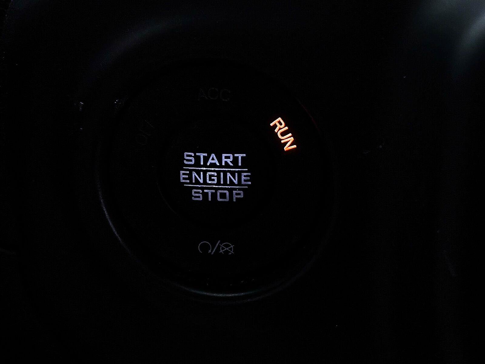 Used 2019 Jeep Wrangler Unlimited Rubicon AWD/4WD image 23