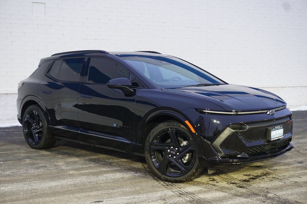 Used 2025 Chevrolet Equinox EV RS image 3