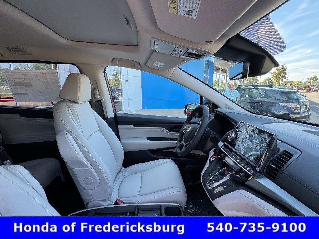 Certified 2026 Honda Odyssey EX-L image 34