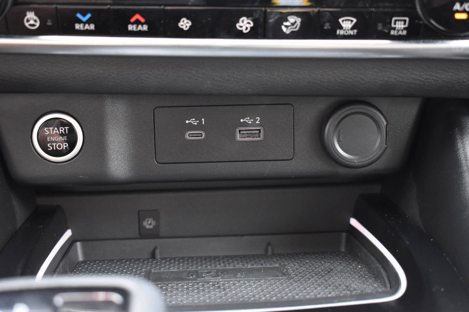 Used 2023 Nissan Rogue Platinum w/ Platinum Premium Package FWD image 45