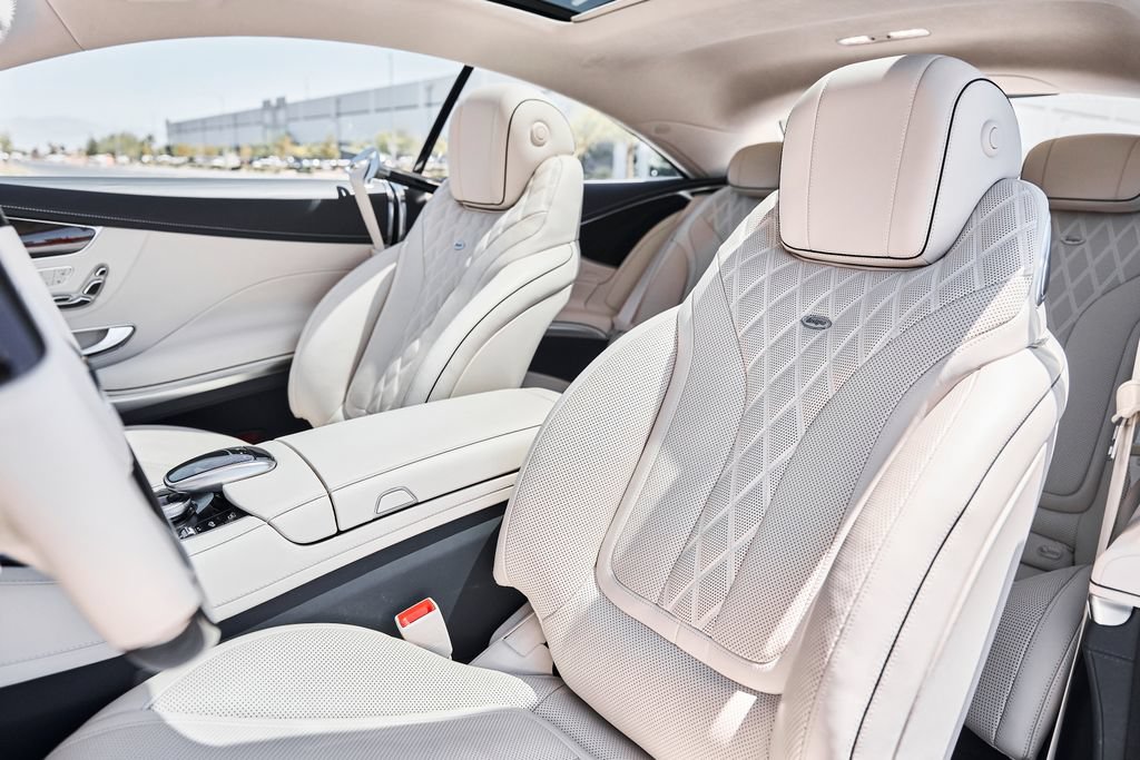 Used 2020 Mercedes-Benz S 560 4MATIC Coupe image 37