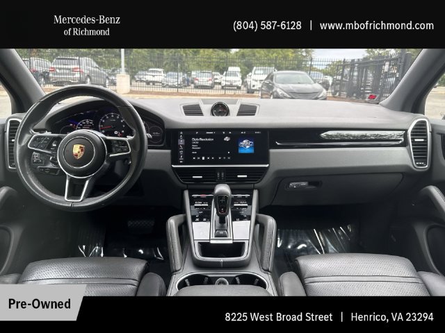 Used 2020 Porsche Cayenne AWD/4WD image 17