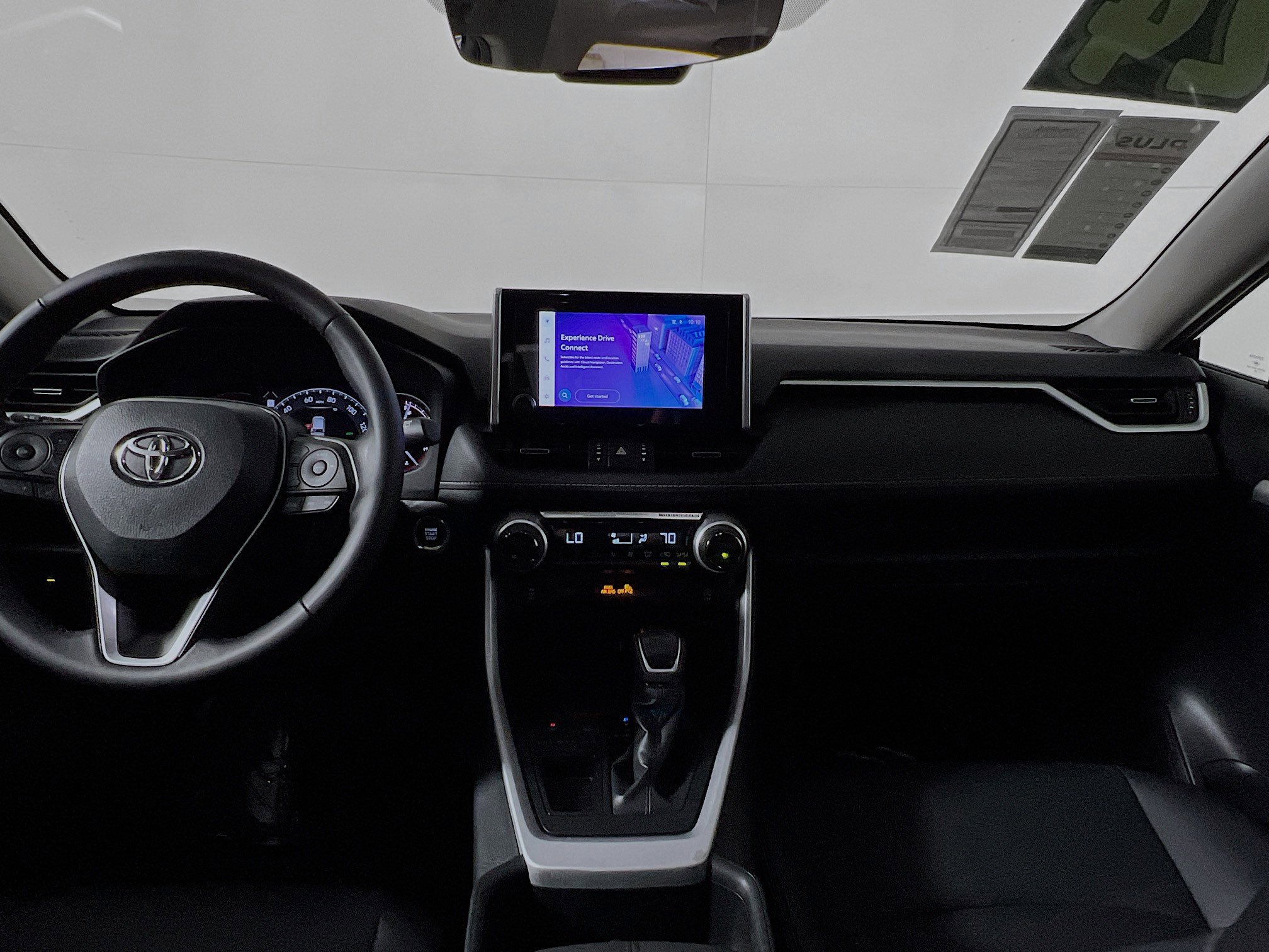 Used 2024 Toyota RAV4 XLE Premium image 30