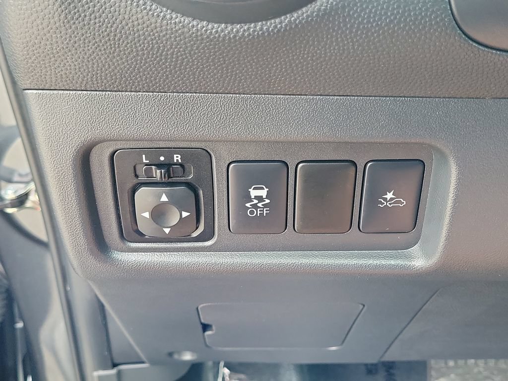 Used 2024 Mitsubishi Mirage ES FWD image 27