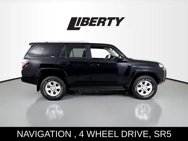 Used 2017 Toyota 4Runner SR5 image 8