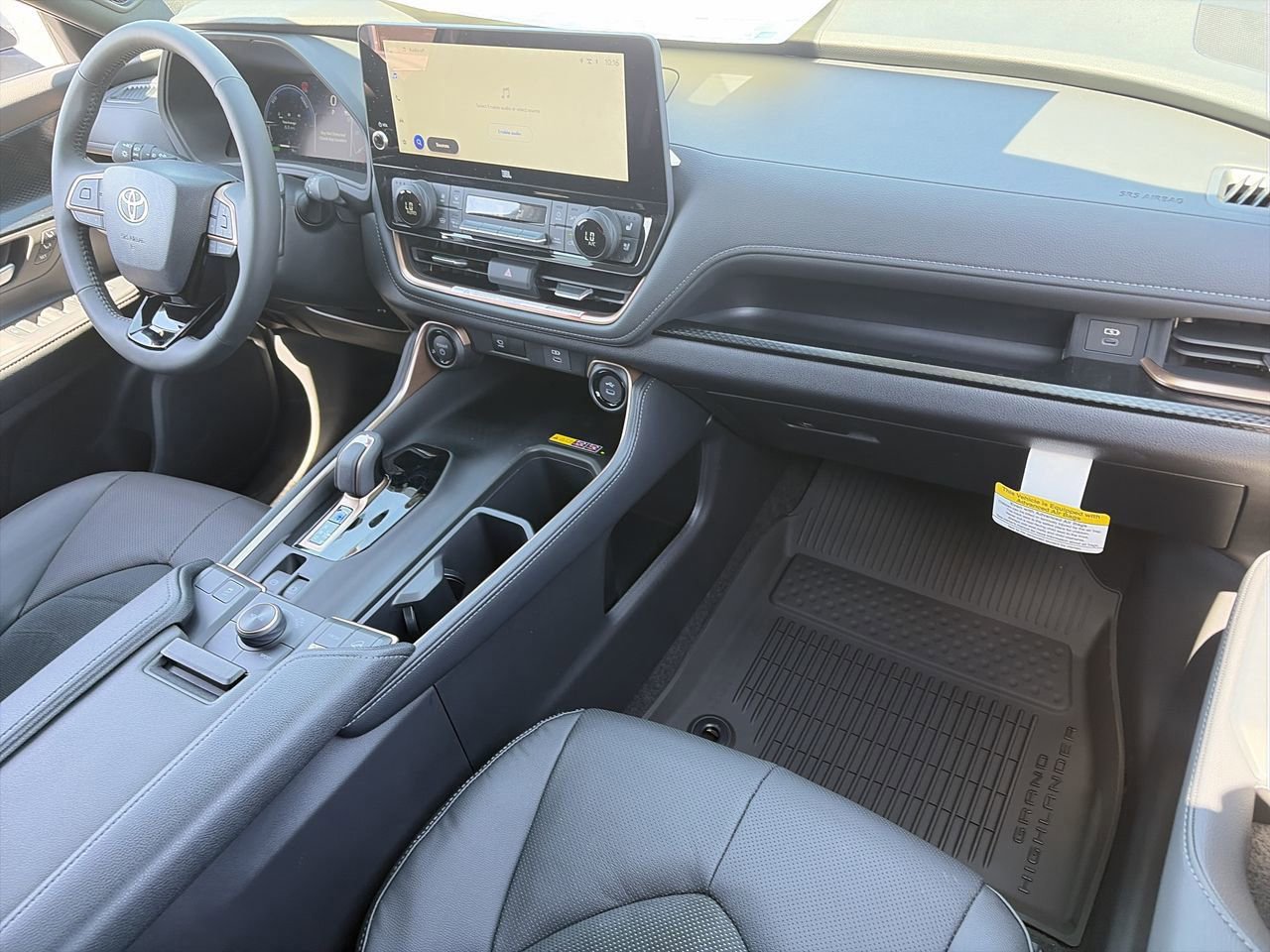 New 2026 Toyota Grand Highlander AWD Hybrid image 24