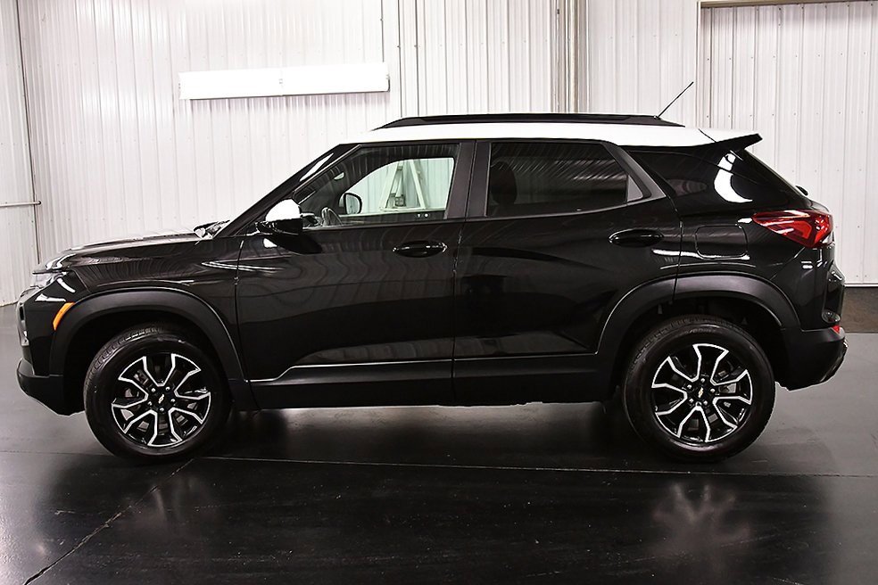 Used 2023 Chevrolet TrailBlazer ACTIV image 4