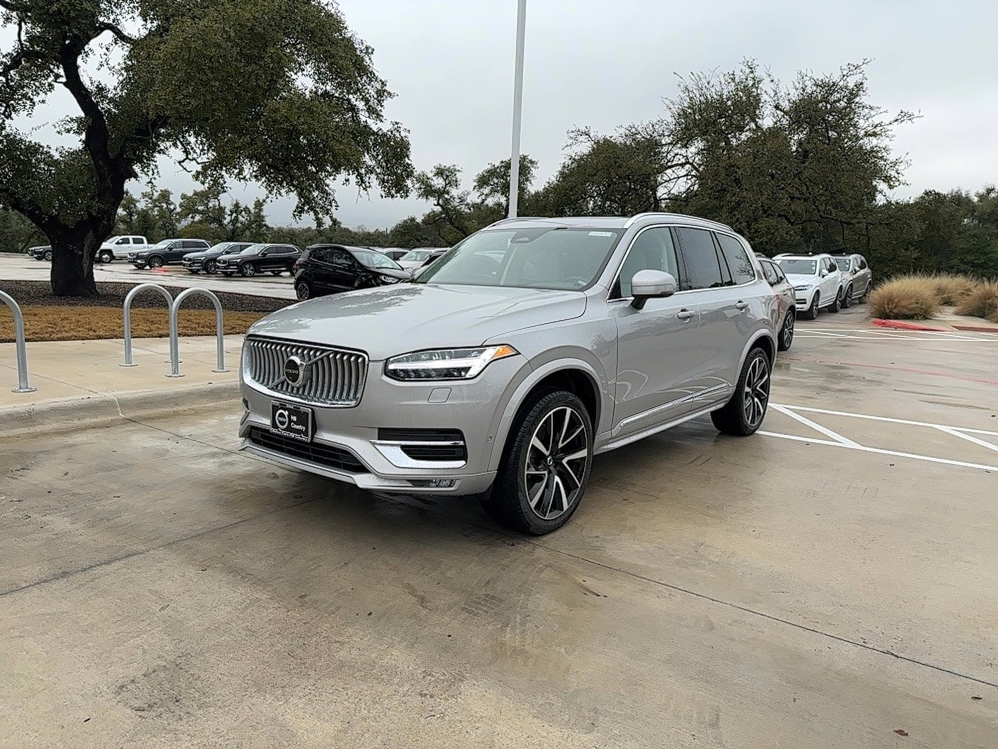Used 2025 Volvo XC90 B6 Plus w/ Protection Package Premier AWD/4WD image 2