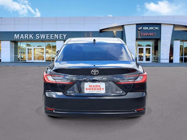 Used 2025 Toyota Camry XLE image 30