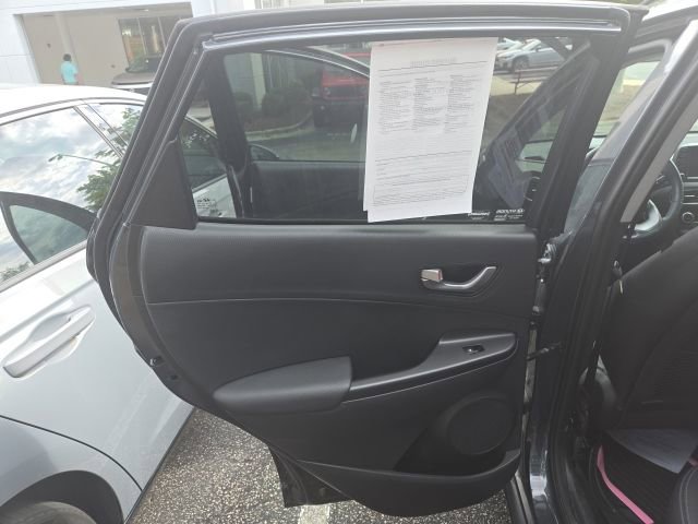 Used 2021 Hyundai Kona Ultimate w/ Cargo Package FWD image 15