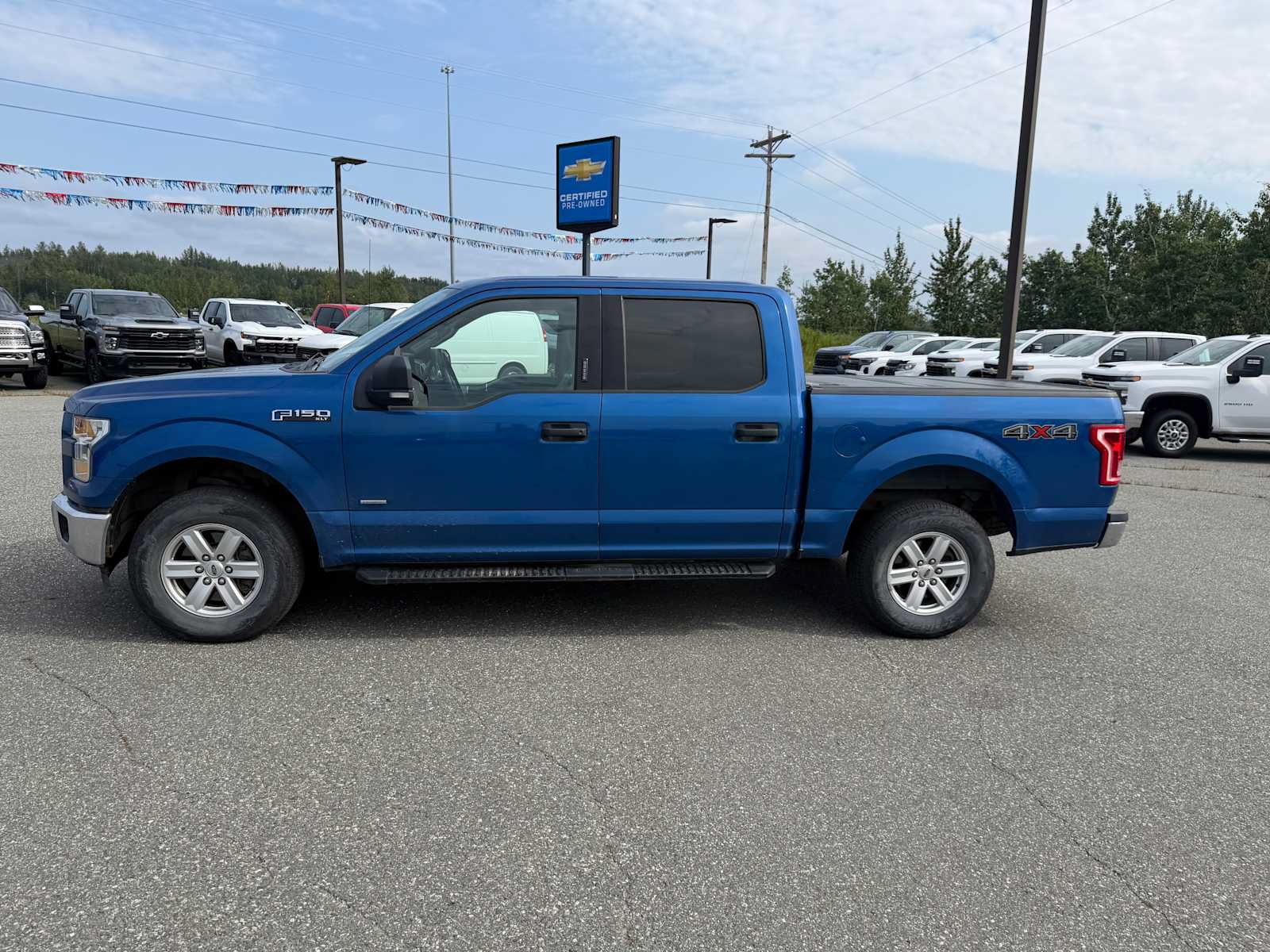 Used 2017 Ford F150 XLT w/ Equipment Group 301A Mid AWD/4WD image 2
