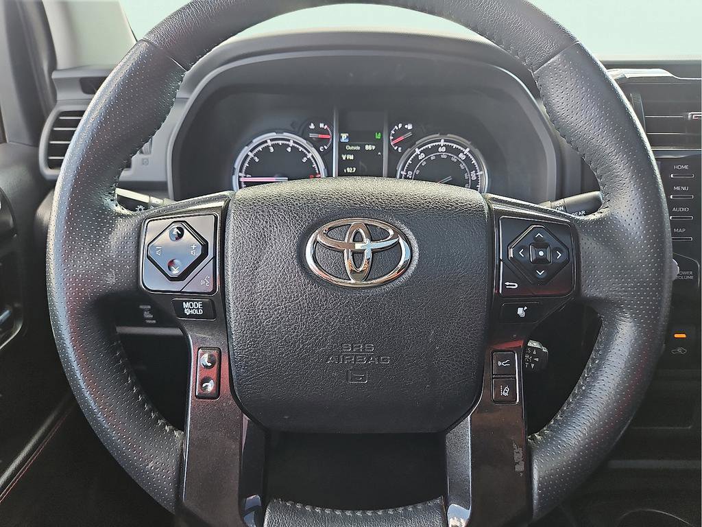 Used 2022 Toyota 4Runner TRD Off-Road Premium w/ Moonroof Package AWD/4WD image 19