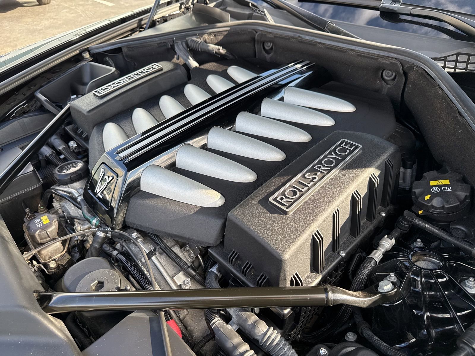 Used 2018 Rolls-Royce Dawn image 67