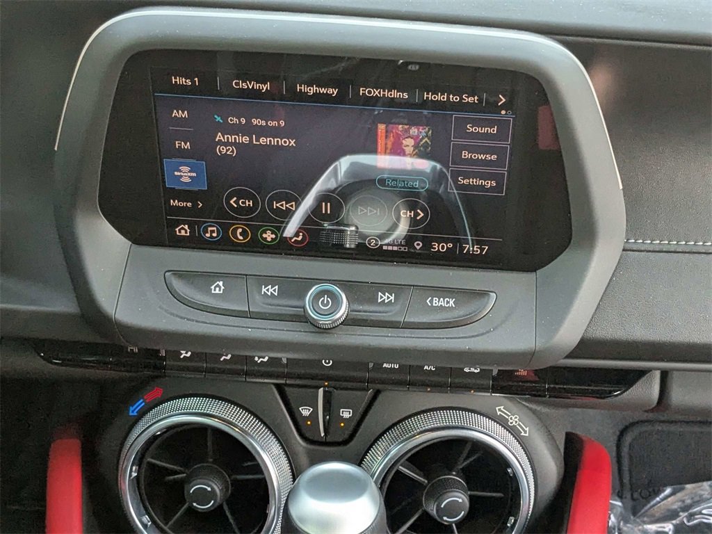 Used 2022 Chevrolet Camaro LT w/ RS Package image 15