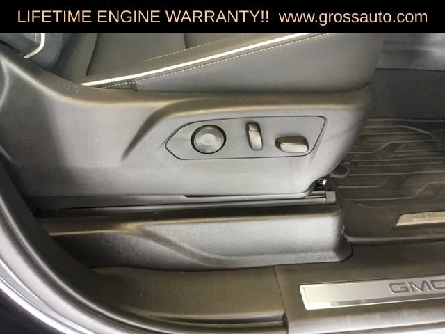 Used 2025 GMC Yukon XL Elevation w/ Elevation Premium Package image 38