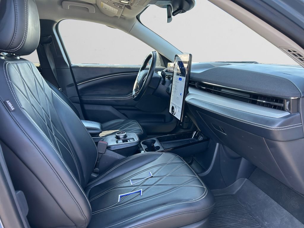 Used 2023 Ford Mustang Mach-E Select AWD/4WD image 16