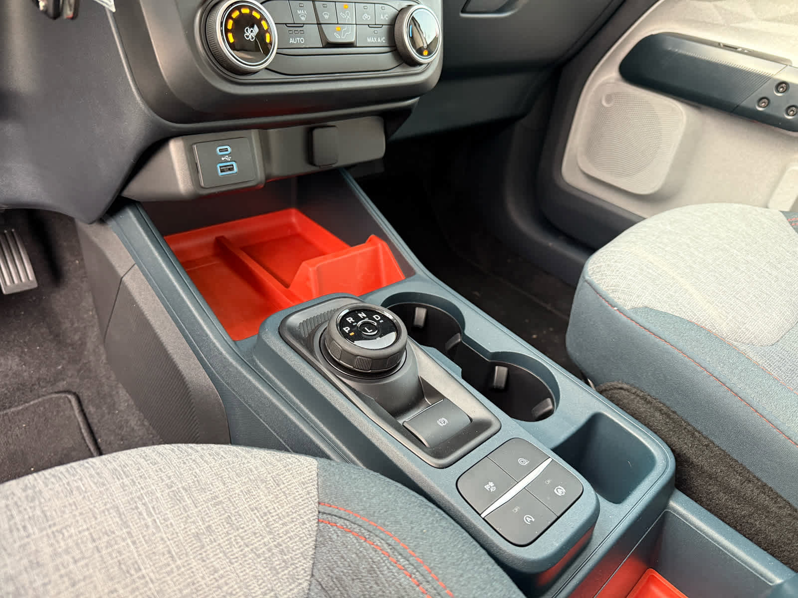 Used 2024 Ford Maverick XLT image 22