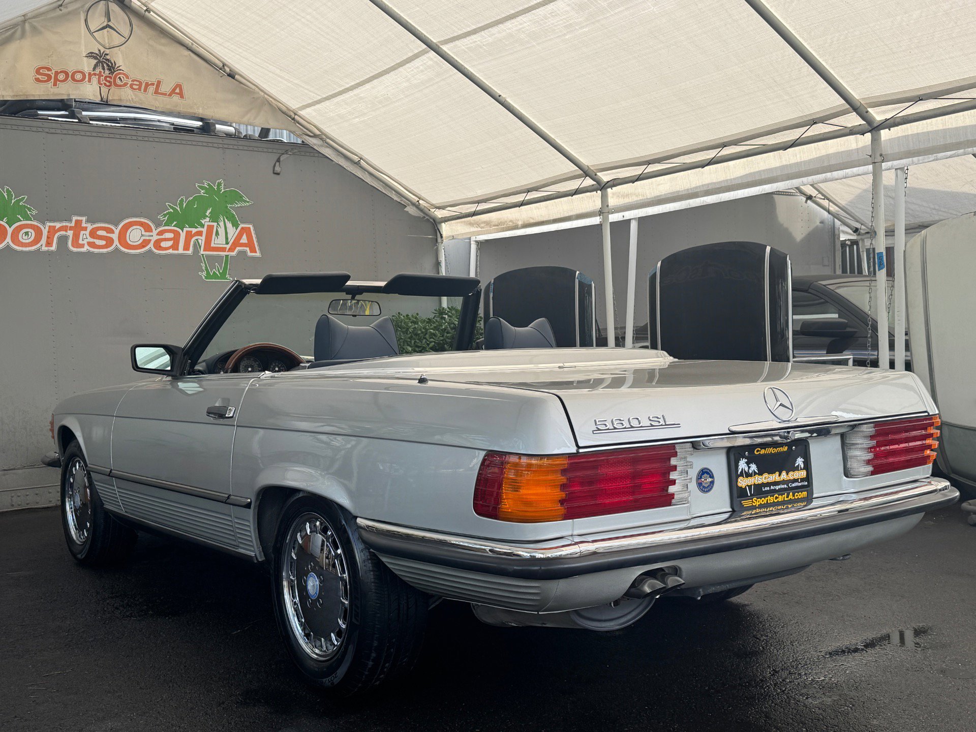 Used 1986 Mercedes-Benz 560 SL image 10