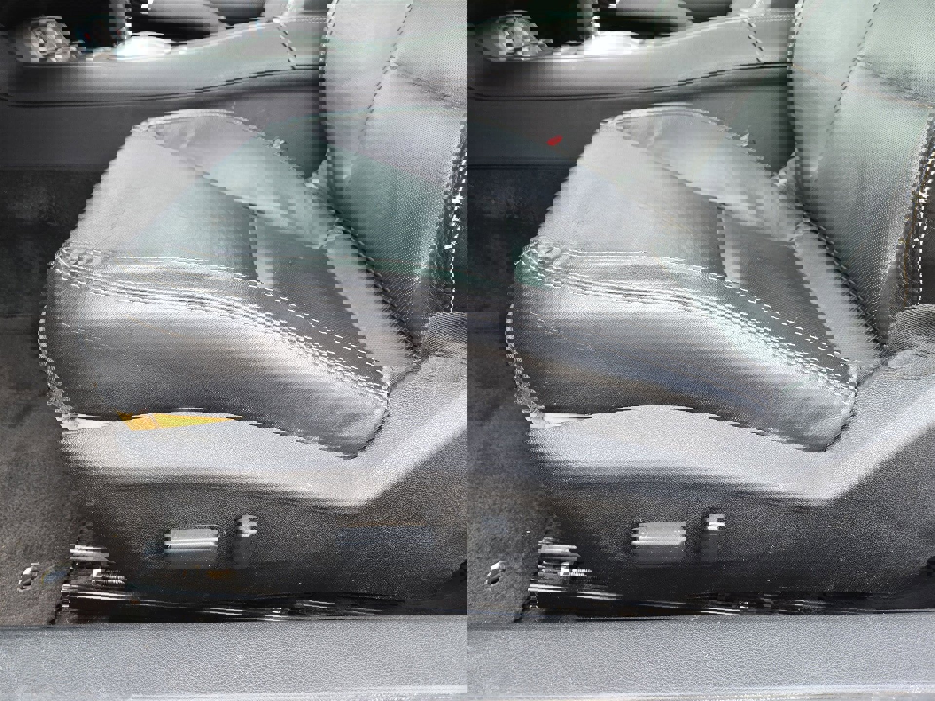 Used 2010 Chevrolet Camaro SS w/ RS Package image 17