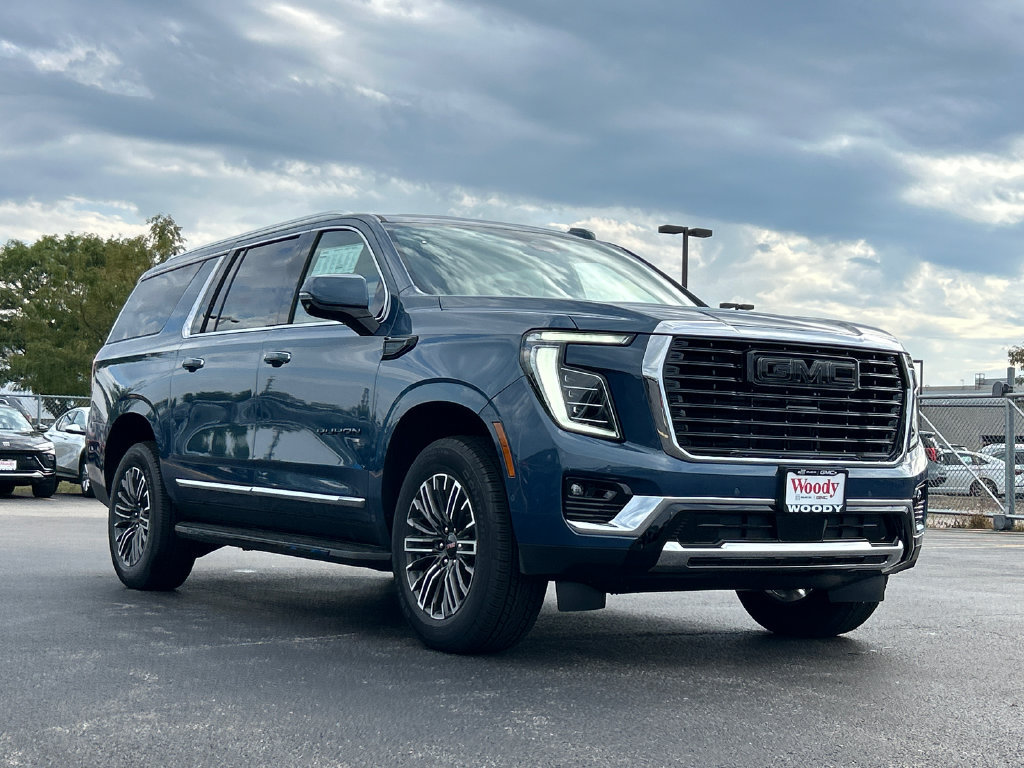 New 2026 GMC Yukon XL Elevation AWD/4WD image 2