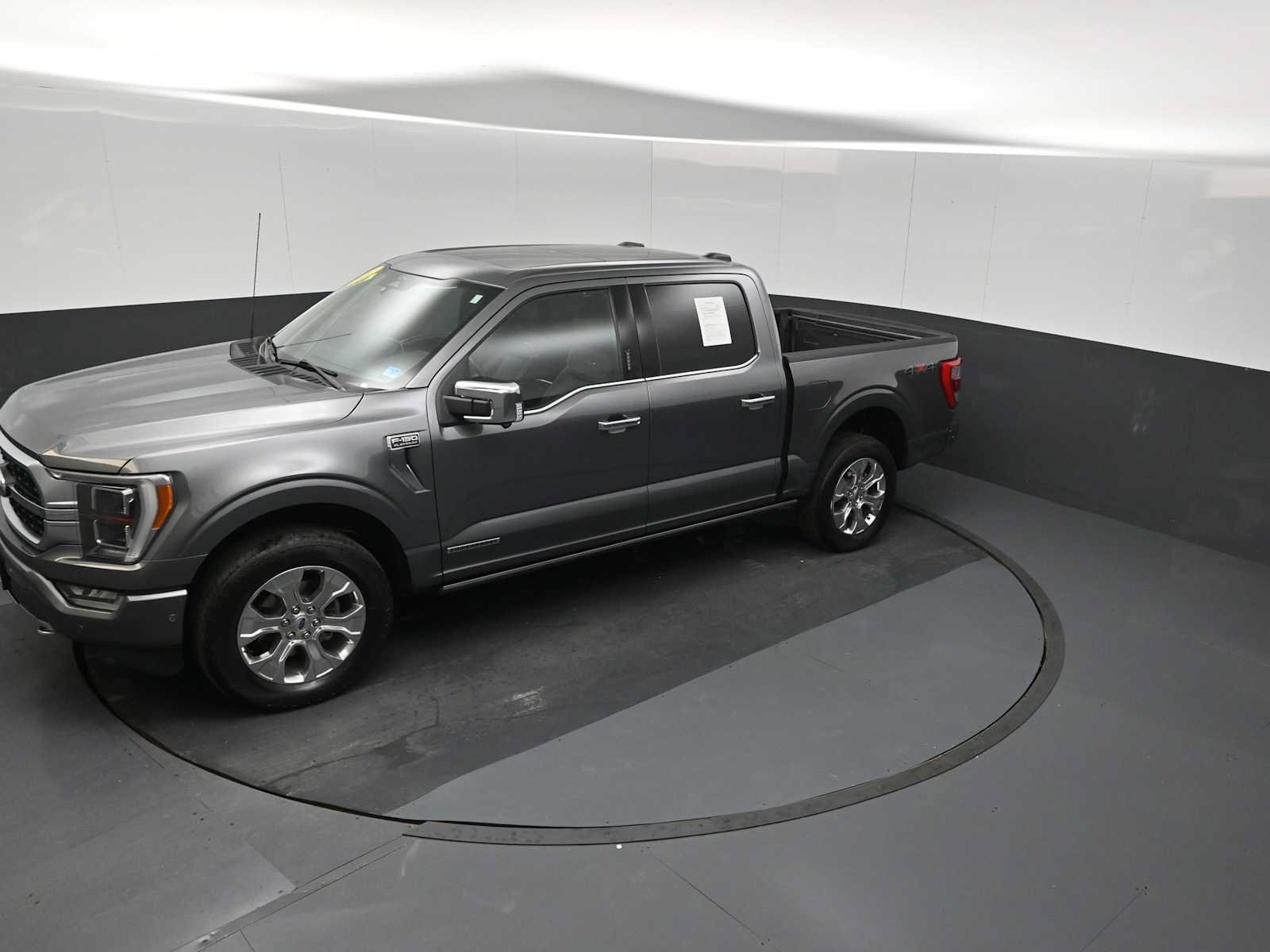 Used 2022 Ford F150 Platinum w/ Equipment Group 701A High AWD/4WD image 34