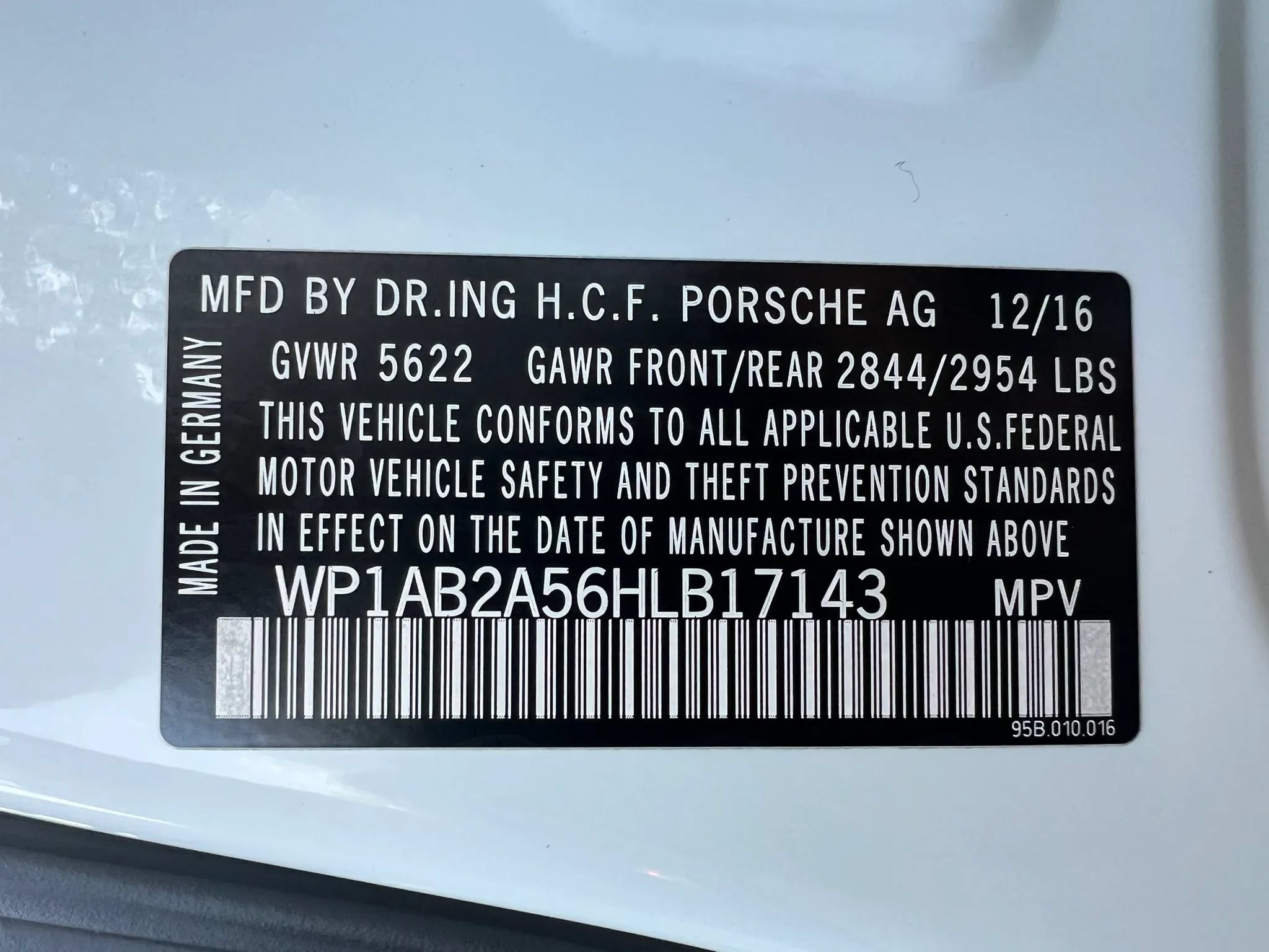 Used 2017 Porsche Macan S AWD/4WD image 56