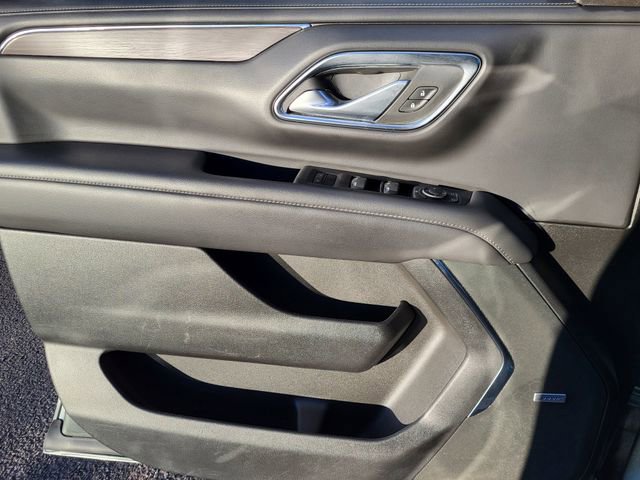 Used 2024 Chevrolet Tahoe LT image 3