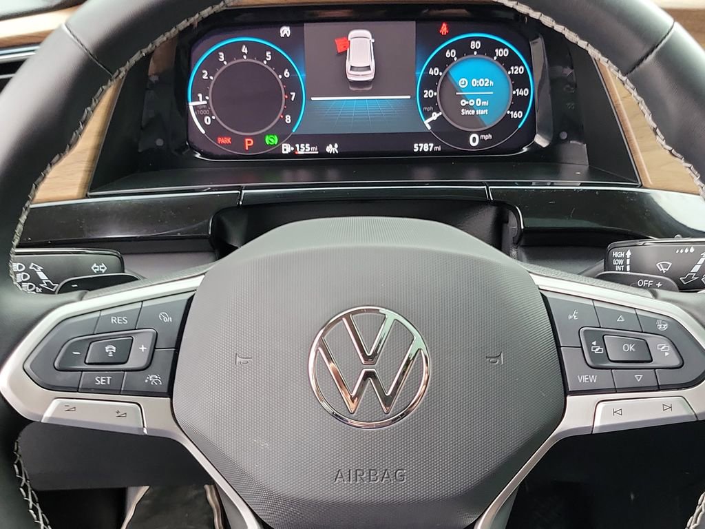 Used 2025 Volkswagen Atlas SE FWD image 6
