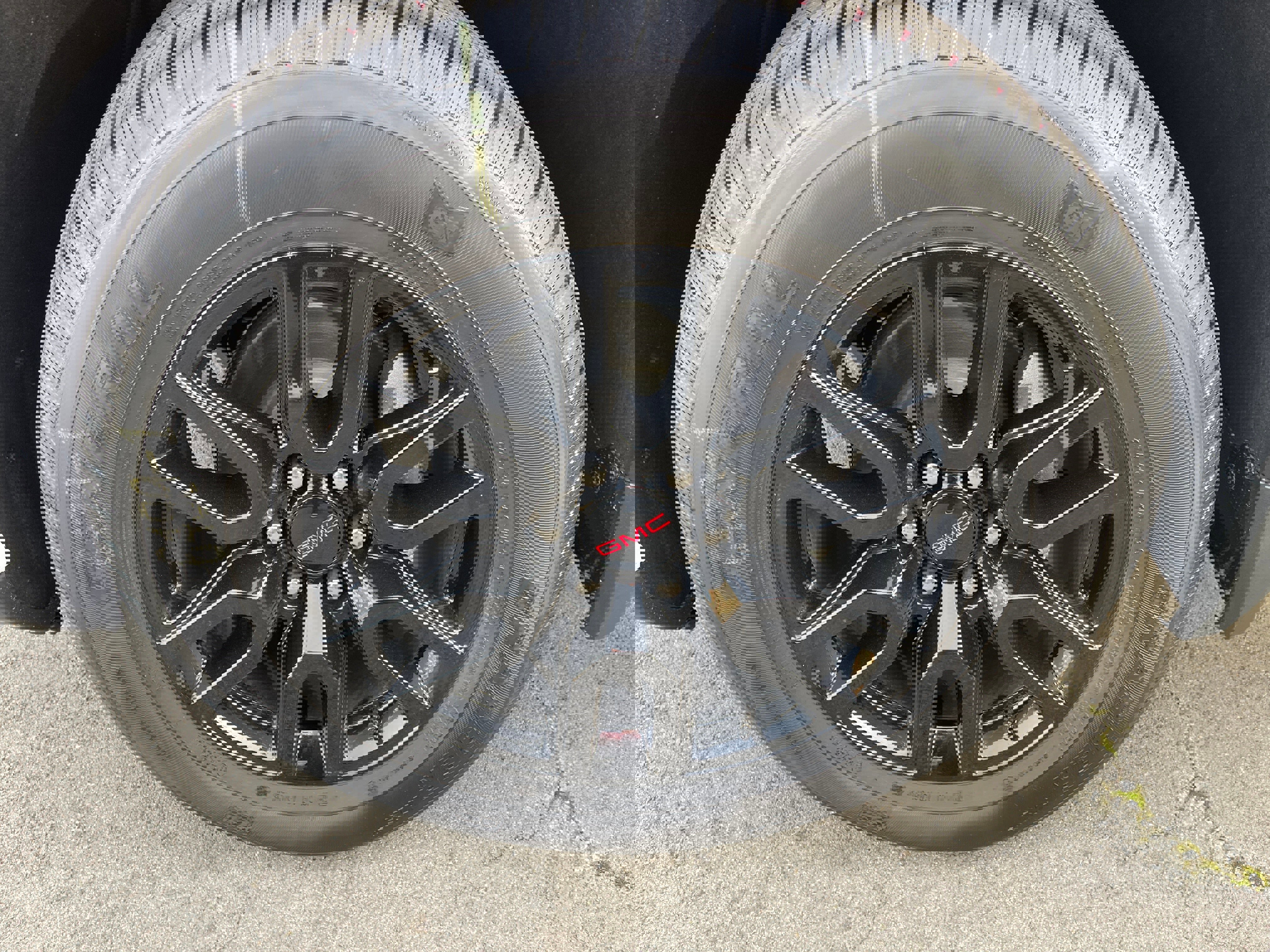 New 2026 GMC Sierra 1500 Elevation w/ LPO, Elevation Black Package image 18