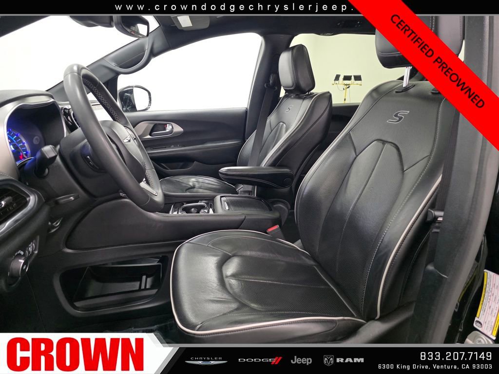 Certified 2024 Chrysler Pacifica Premium image 22