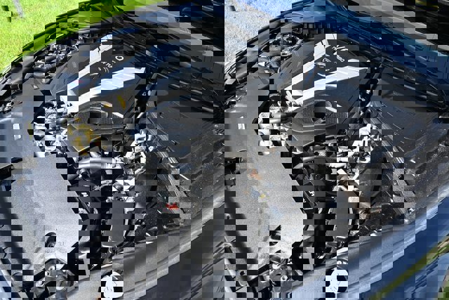 Used 2018 INFINITI Q60 3.0t Luxe image 16