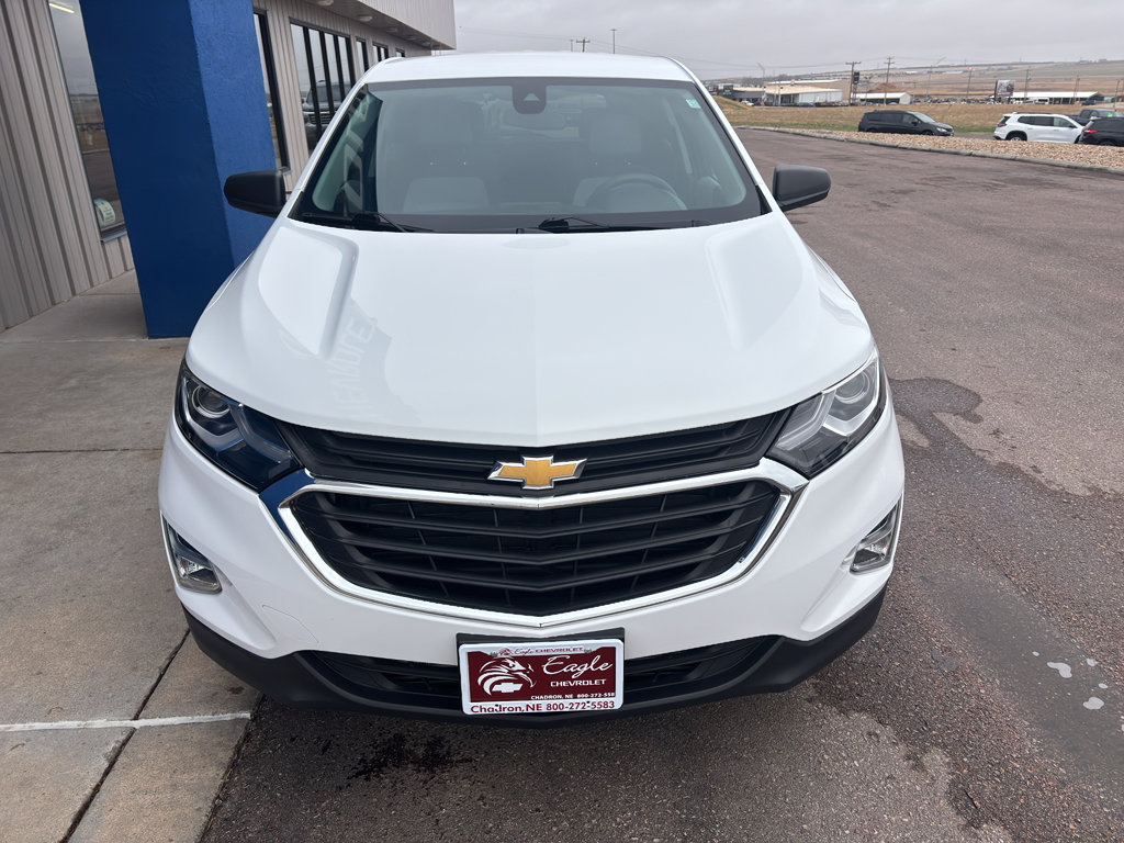 Used 2021 Chevrolet Equinox LS w/ LS Convenience Package image 3