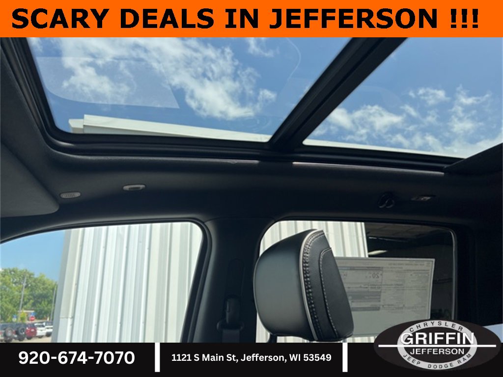 New 2026 RAM 1500 Laramie w/ Night Edition image 24