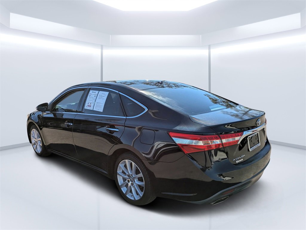 Used 2013 Toyota Avalon XLE image 5