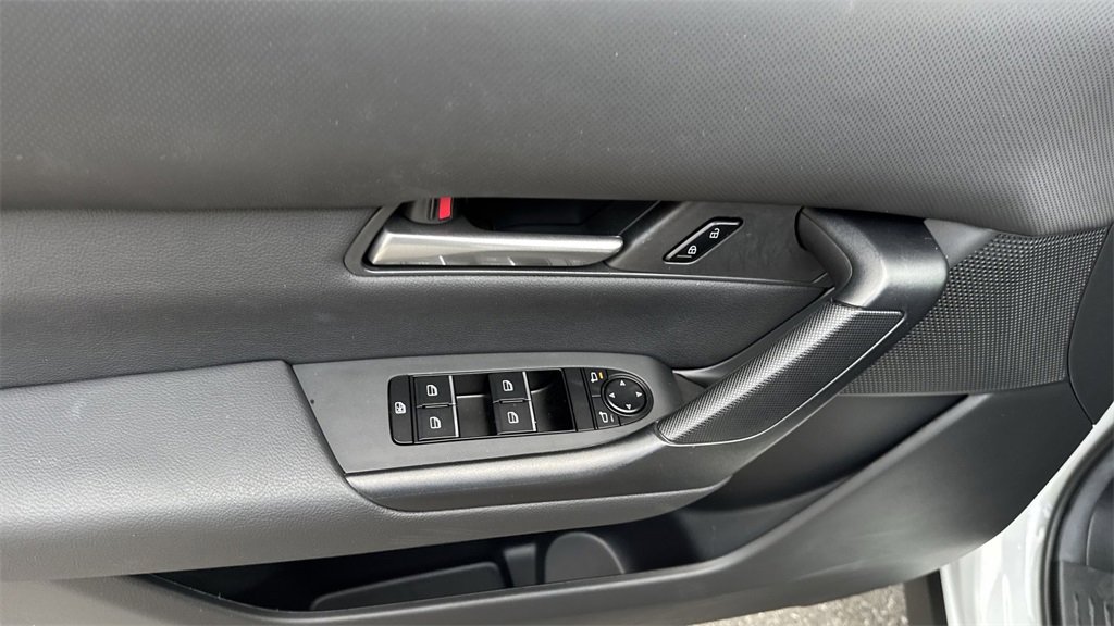 Certified 2025 MAZDA CX-50 AWD 2.5 S w/ Select Package image 41