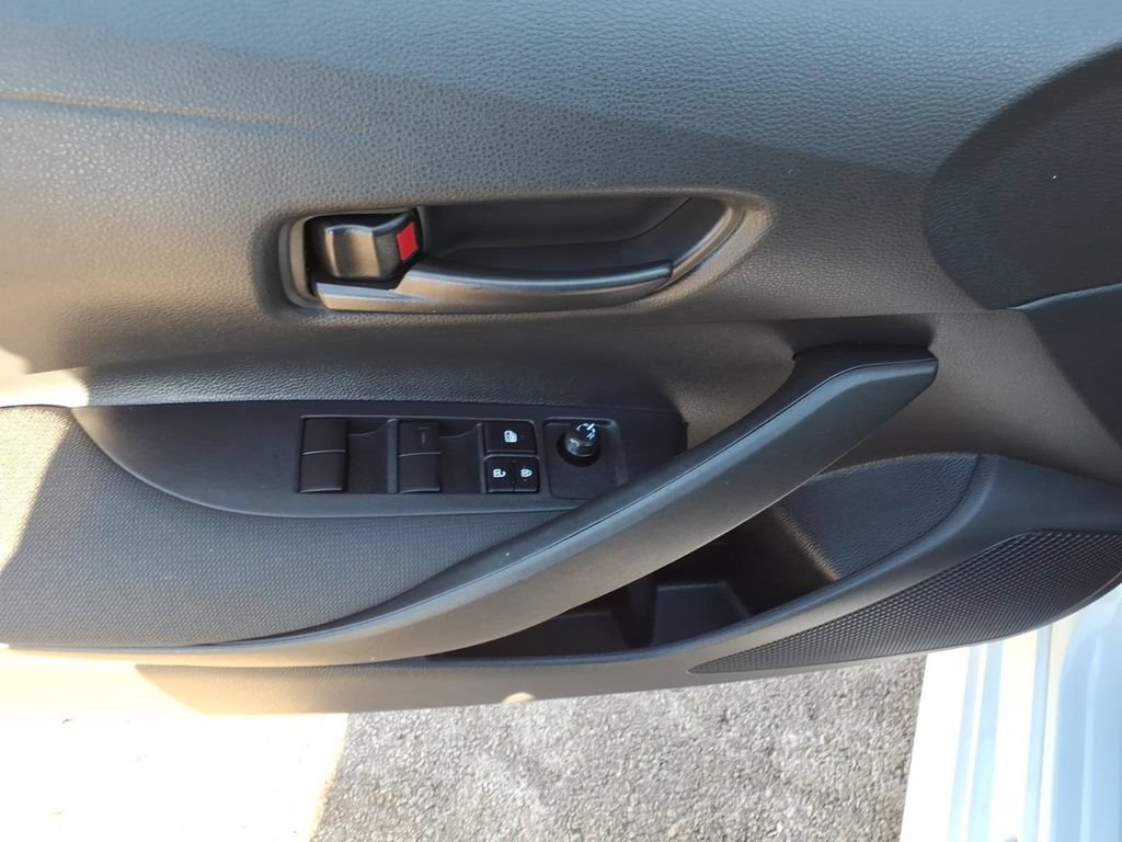 Certified 2025 Toyota Corolla LE FWD image 16