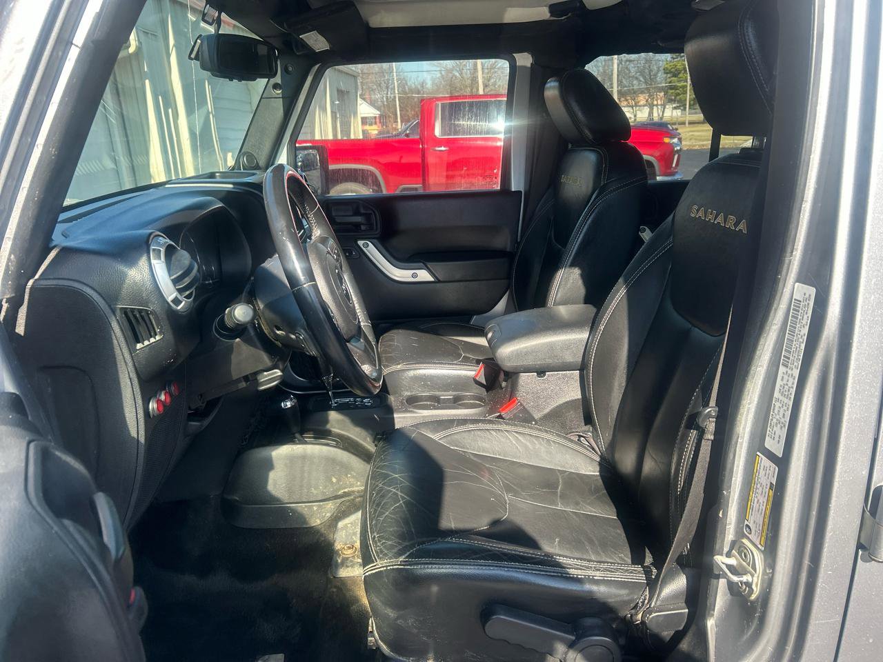 Used 2013 Jeep Wrangler Unlimited Sahara w/ Dual Top Group image 8