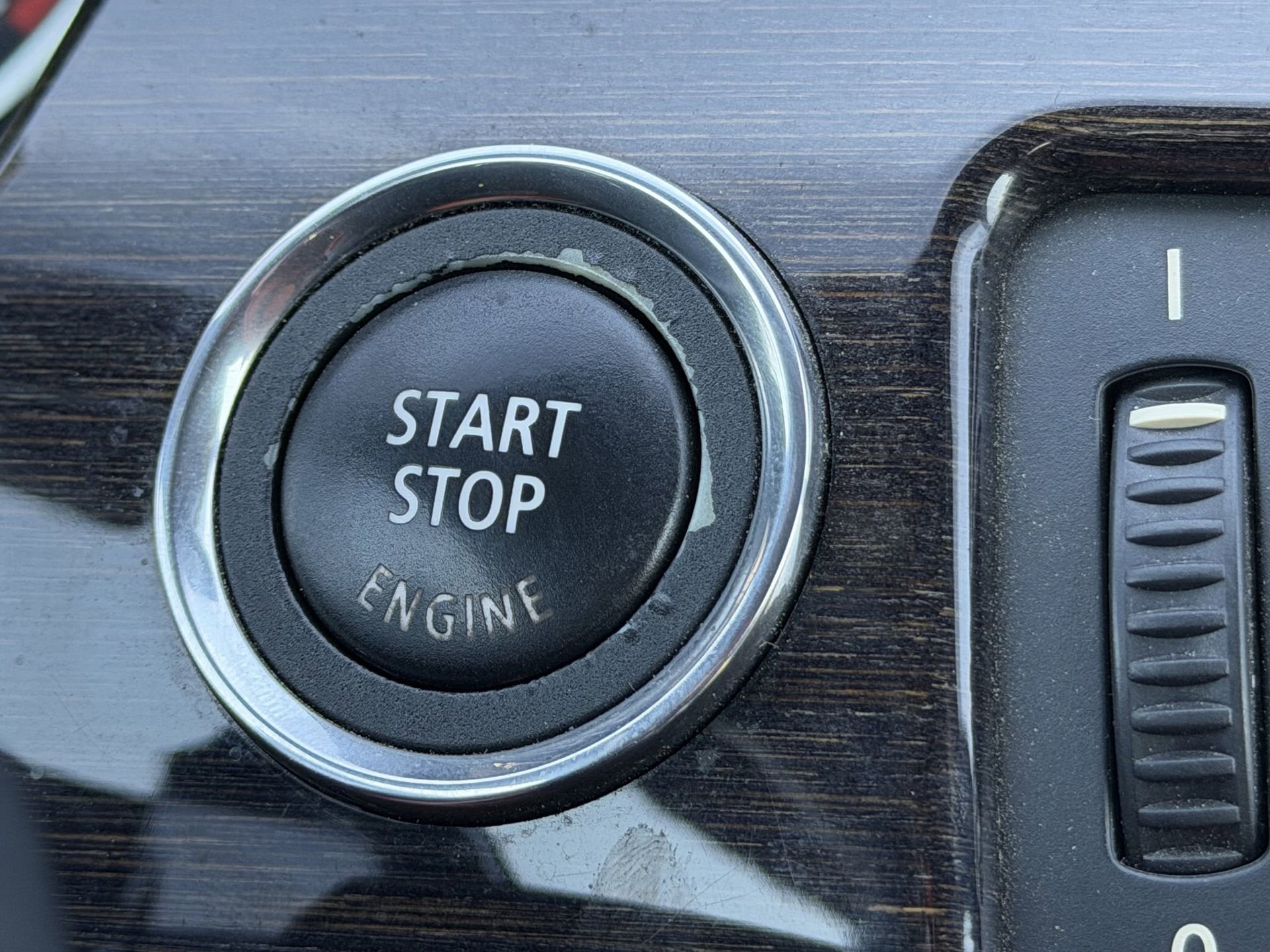 Used 2011 BMW 335i Convertible image 29