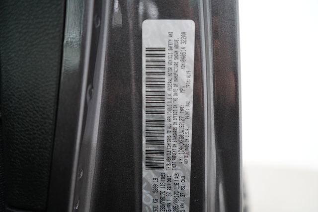 Used 2018 Jeep Wrangler Unlimited Rubicon w/ Dual Top Group image 87