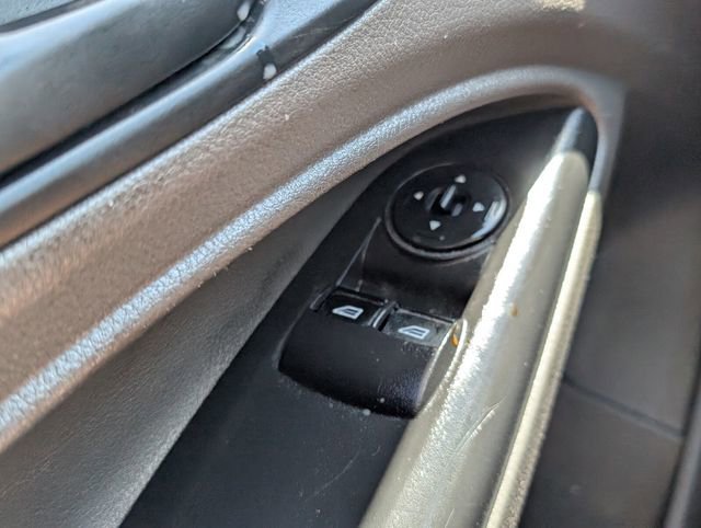 Used 2020 Ford Transit Connect XL image 29