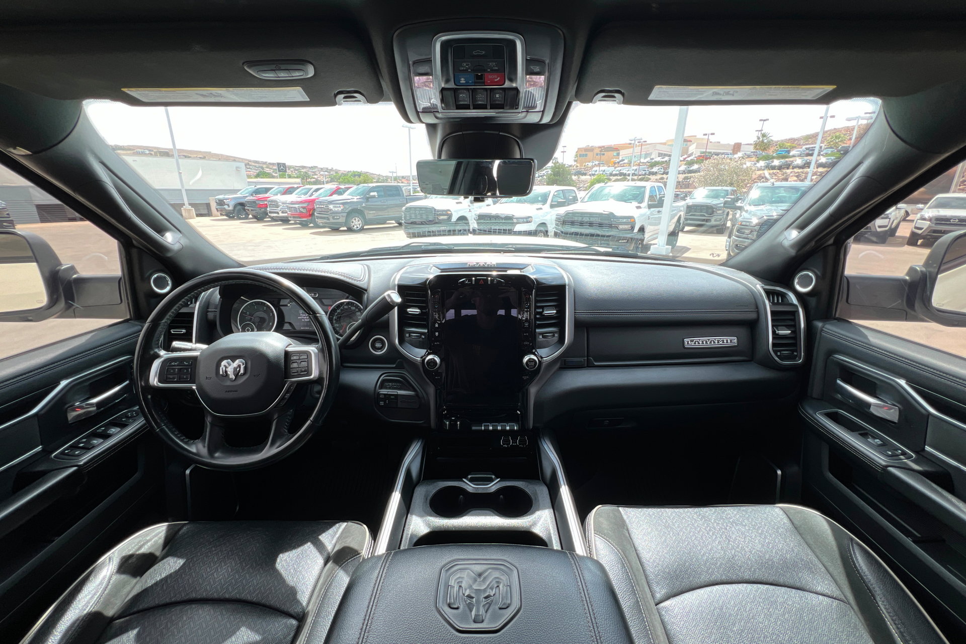 Used 2022 RAM 2500 Laramie AWD/4WD image 9