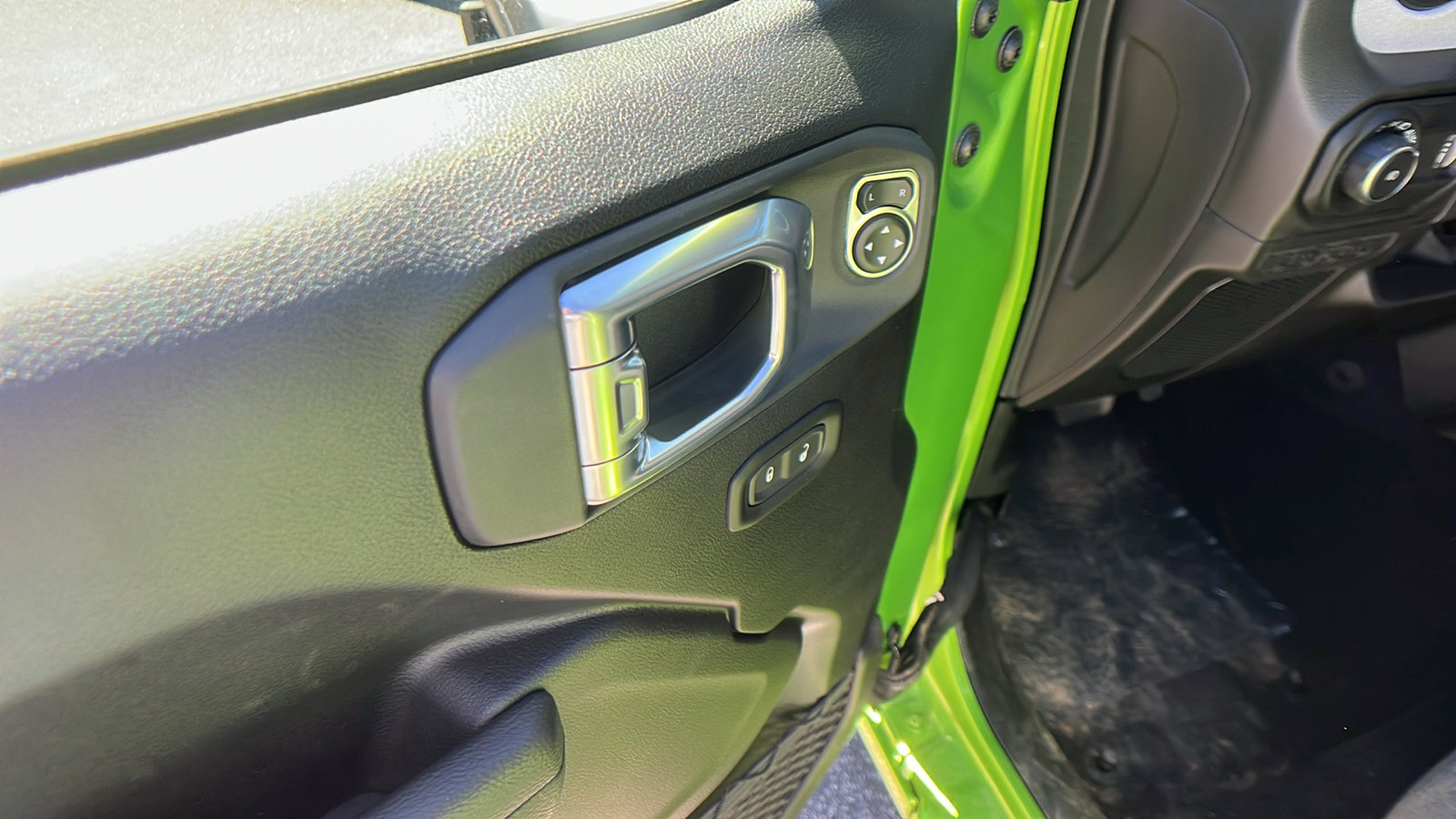 New 2026 Jeep Wrangler Sport S image 15