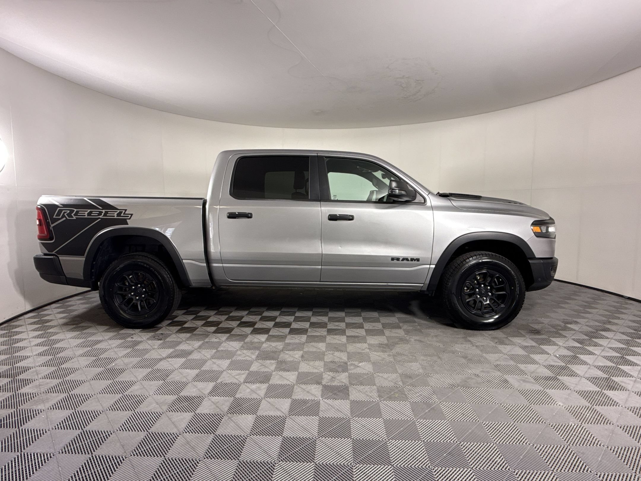 Used 2025 RAM 1500 Rebel w/ Rebel Level 1 Equipment Group AWD/4WD image 7
