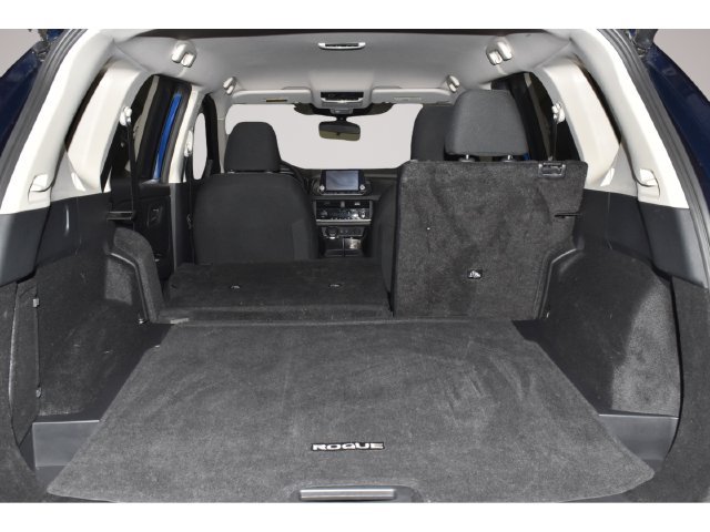 Used 2025 Nissan Rogue SV AWD/4WD image 23