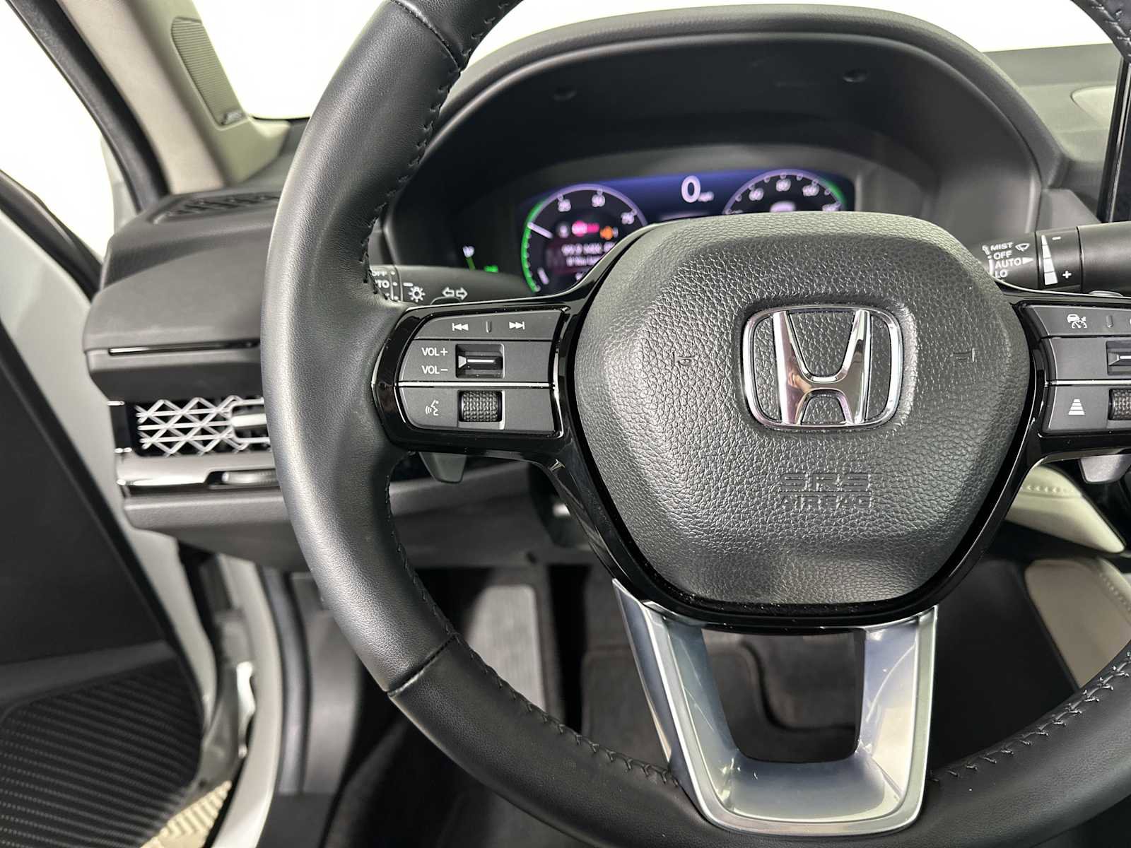 Used 2024 Honda Accord Touring image 21
