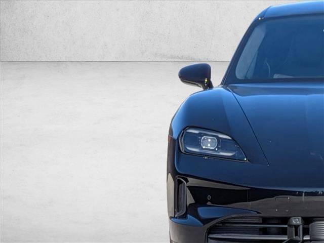 New 2025 Porsche Taycan GTS image 12