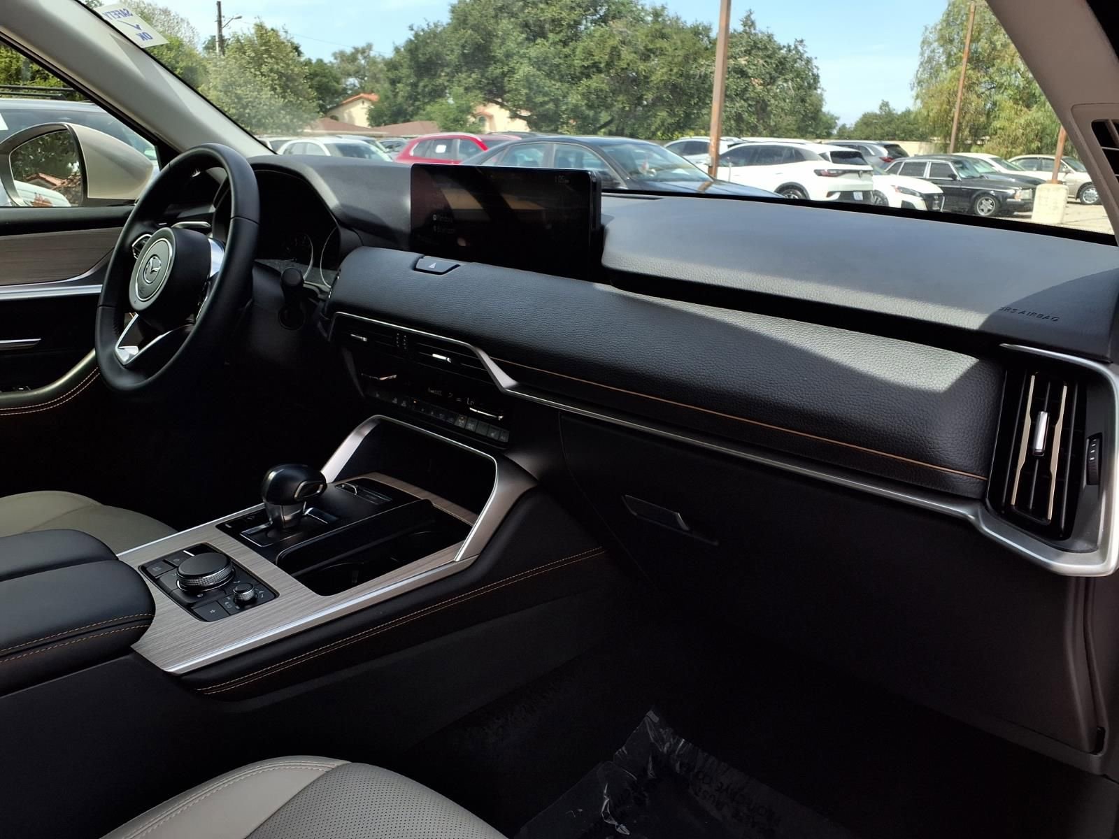 Used 2025 MAZDA CX-90 3.3 Turbo w/ Preferred Package image 22